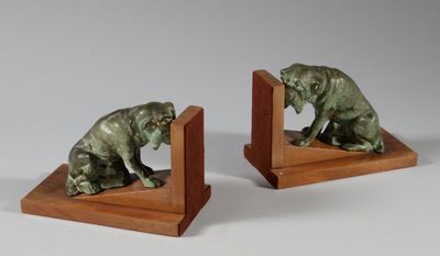 pair of bronze bookends of a bear and a bear cub on wooden bases