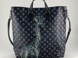 louis vuitton giraffe tote bag