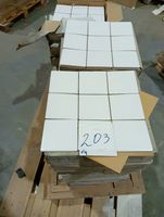 Lot d'environ 20 m² de carrelage blanc brillant, format 31 ×…
