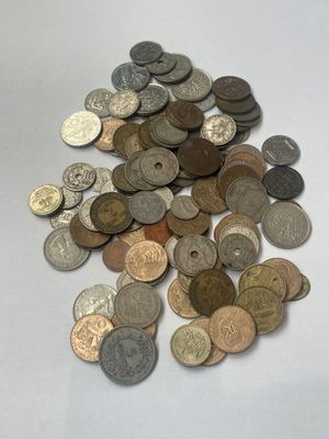 Lot de pieces en alliage - Photo 1