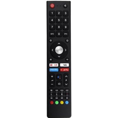 un gros plan d'une télécommande sur fond blanc