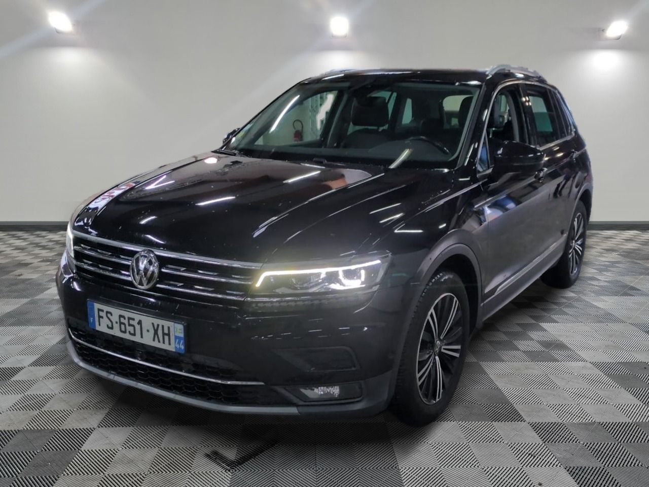 VOLKSWAGEN - TIGUAN 2.0 TDI 150 DSG7 CARAT EXCLUSIVE - GO - …