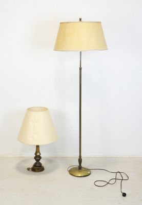 paire de lampadaires en laiton dans le style du début du XXe siècle