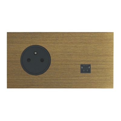 Lot de 6 Doubles prises, 2P+T affleurante et RJ45 de la marque LEGRAND