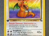 un gros plan d'une carte Pokémon sur laquelle figure un dragon
