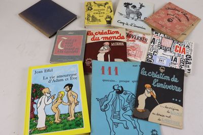 de nombreux livres posés sur une table