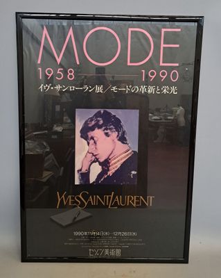 Yves SAINT-LAURENT - "Mode 1958 - 1990" - Photo 1
