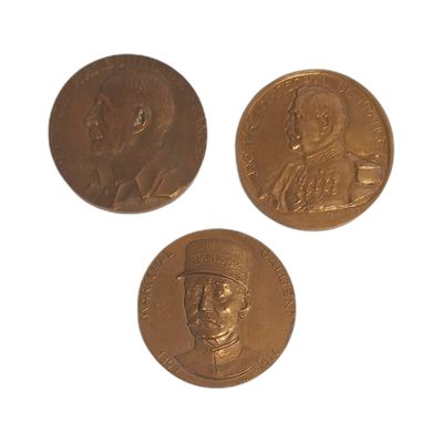 ENSEMBLE de 10 médailles en bronze en l'état. - Lot 349