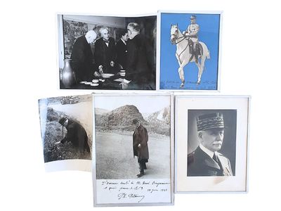 plusieurs vieilles photos en noir et blanc représentant des hommes en uniforme militaire