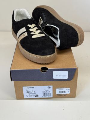 Paire DE Chaussures Enfant Bopy Sarambare Taille 34 Noir - M…