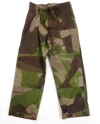 a close up of a pair of camouflage pants on a white background