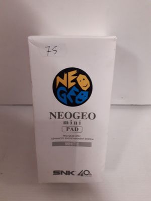 Manette blanche neo geo mini pad snk 40 en l'etat