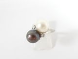 bague en argent sterling ornée de perles et de diamants