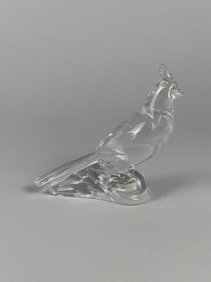 BACCARAT. "Oiseau". Sujet en cristal.