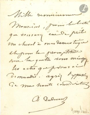 un gros plan d'une écriture manuscrite sur une feuille de papier