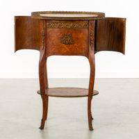 Table d'appoint ovale de style Louis XV avec plateau en marb… (photo 4)