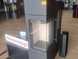 a machine that is sitting in the middle of a room