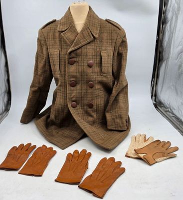 626 / CH-C2 / Manteau d'enfant à carreaux en lainage de…