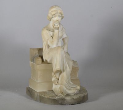 Alberto CURRINI (XIXe-XXe) Femme sur un banc à l'antique Suj…