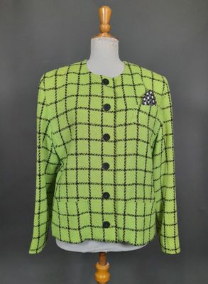 JEAN LOUIS SCHERRER, PARIS. Veste de tailleur en tweed vert …