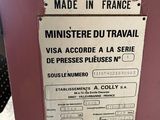 a sign on the side of a machine that says made in france