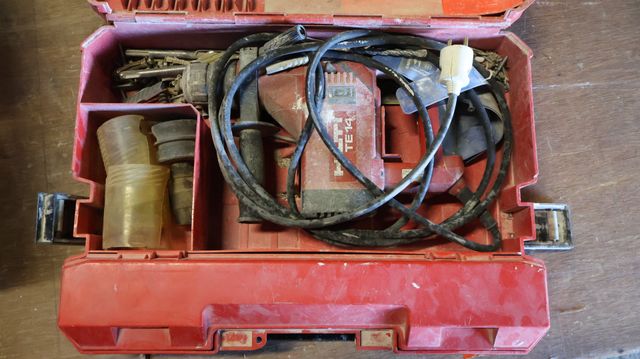 Perforateur HILTI TE 14 filaire, non testé