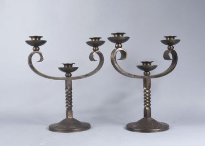 PIGUET Charles (1887-1942) Paire de candélabres en fer forgé… - Photo 1