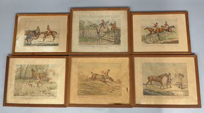 quatre reproductions encadrées représentant des chevaux et des jockeys sautant par-dessus une haie