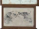 trois dessins encadrés représentant des montagnes et des arbres, dans un cadre en bois