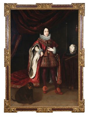 portrait d'une femme en robe rouge, avec un châle blanc et un chat noir