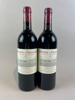 2 btls Domaine de Chevalier 1998 - Pessac-Léognan
