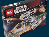une boîte contenant des sets Lego Star Wars sur fond bleu