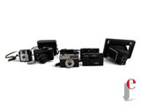 a lot of cameras that are sitting next to each other