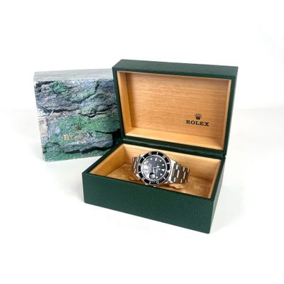 ROLEX - Oyster Perpetual Submariner Date, en acier à fond no…