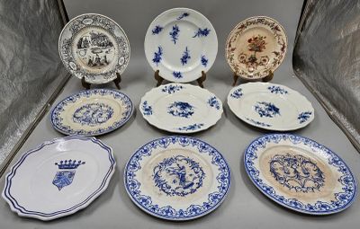 116 / ch C3 / Ensemble de 9 assiettes diverses en faïen…