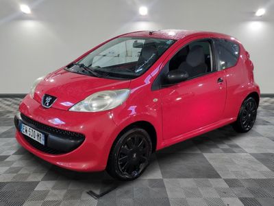 PEUGEOT - 107 1.0E 12V 68CH BLUE LION URBAN - ES - Mise en s…
