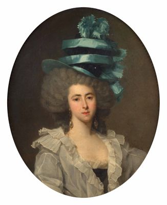 portrait d'une femme portant un chapeau bleu orné d'une grande plume