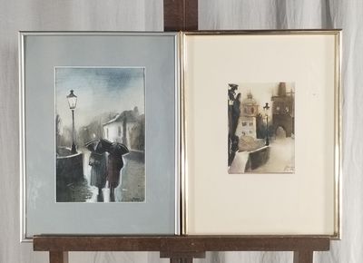 deux photos encadrées représentant un homme et une femme marchant dans la rue