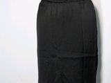 une jupe noire sur un mannequin, un mannequin, un mannequin, un mannequin, un mannequin, un mannequin, un mannequin, un mannequin, un mannequin, un mannequin, un mannequin, un mannequin, un mannequin, un mannequin, un mannequin, un mannequin, un mannequin, un mannequin, un mannequin, un mannequin, un mannequin, un mannequin, un mannequin, un mannequin, un mannequin, un mannequin, un mannequin, un mannequin, un mannequin, un mannequin, un mannequin, un