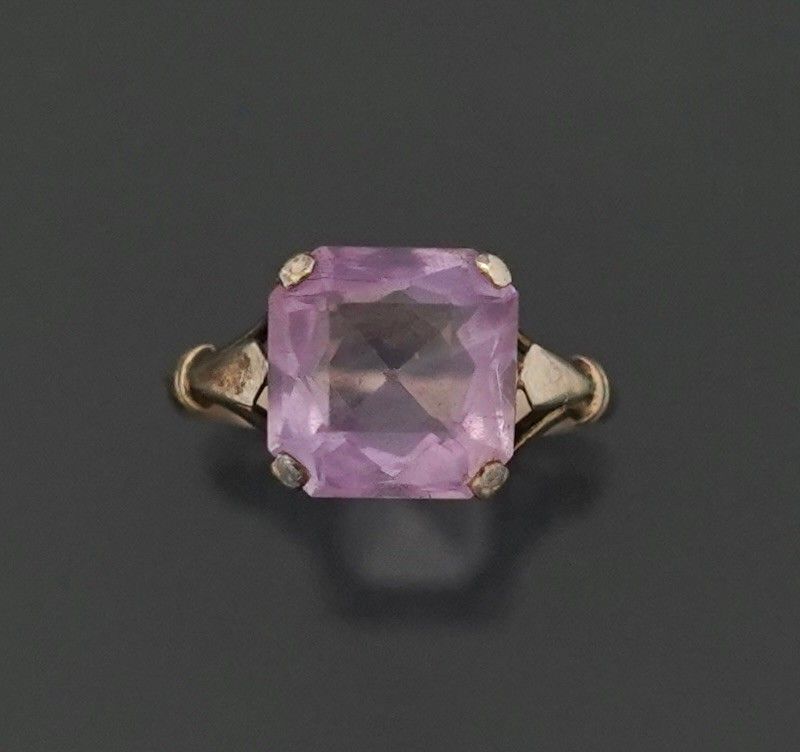 Bijoux & Pierres Précieuses