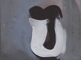 tableau représentant un vase noir et blanc posé sur une table en bois
