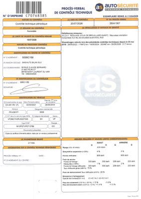 un document officiel sur lequel figure la photo d'une voiture
