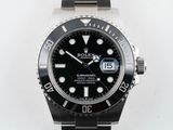 rolex submarine watch with black dial and stainless steel bracelet