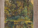une peinture d'une rivière avec des arbres en arrière-plan