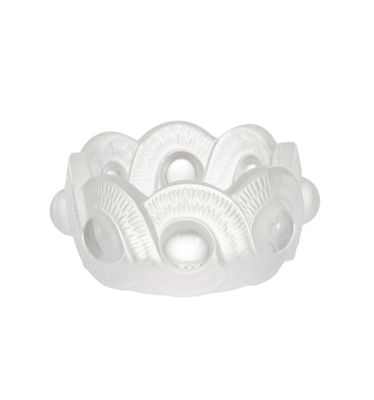 une image représentant un bol blanc orné d'un motif