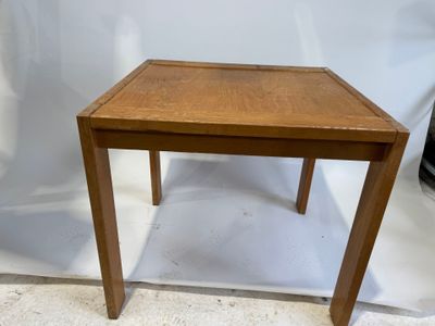 Table à manger en bois clair. Années 1970/1980. - Photo 1