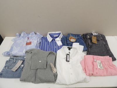 Lot de 8 articles taille S dont VERO MODA / PRETTY LITTLE TH…