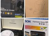 quatre photos différentes d'une boîte contenant une imprimante, une imprimante et une imprimante
