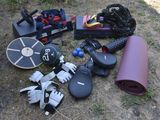 beaucoup d'objets qui traînent par terre