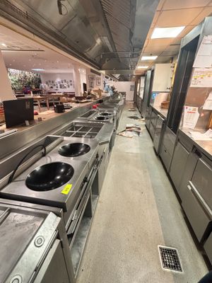 Ligne de préparation inox d'environ 13 mètres linéaire